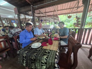 Cambodja 0204 Somros Srah Srang